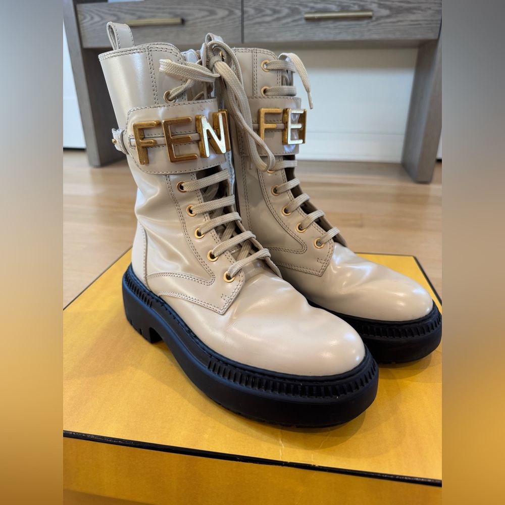 Fendi Logo Leather Lug-Sole Combat Boots 36.5